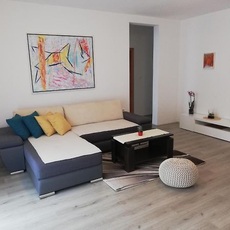 Apartment Drosanjica Zara Esterno foto